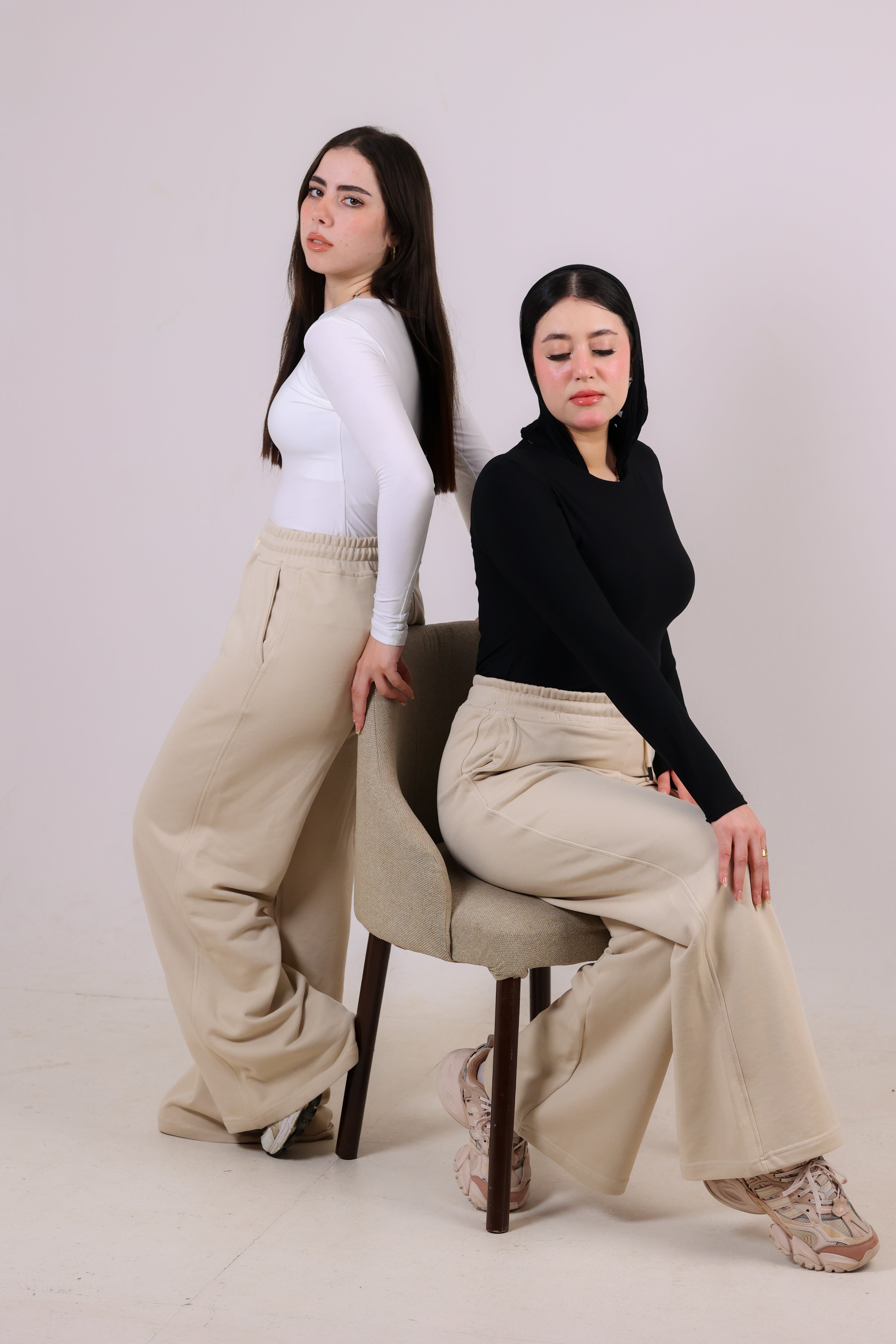 OTY Essential Ribbed LongSleeve Top-Black