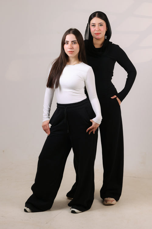 OTY Wide-Leg Essential Sweatpants – Black